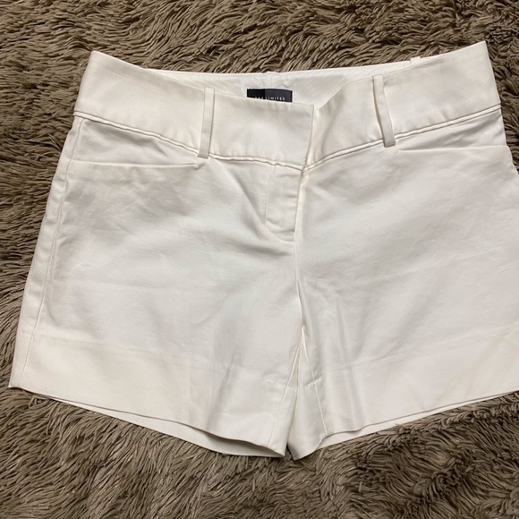 The Limited shorts - Picture 1 of 3